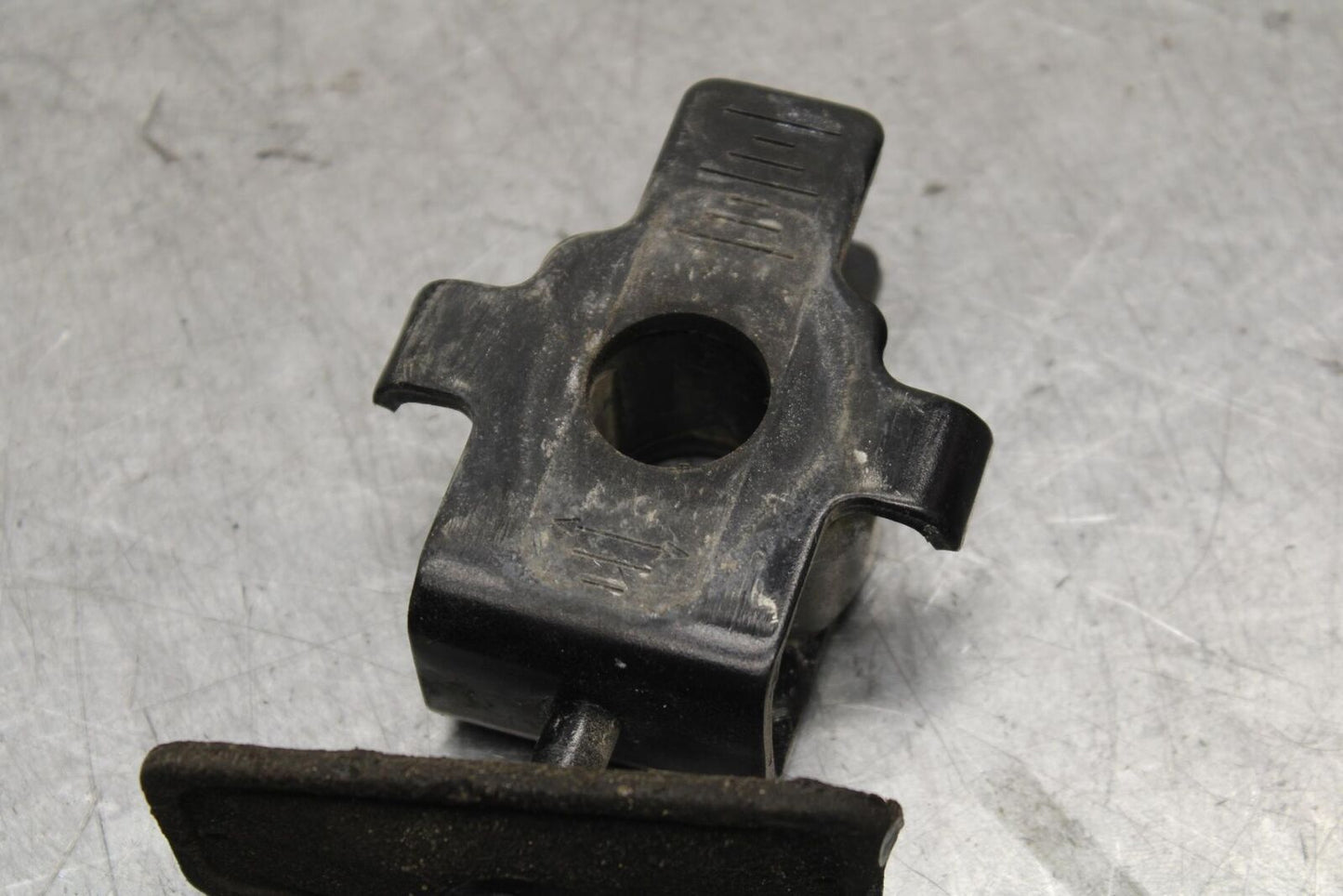 2008 Honda CBF1000 SWINGARM CHAIN TENSIONER ADJUSTMENT BRACKET SET PAIR  BB641