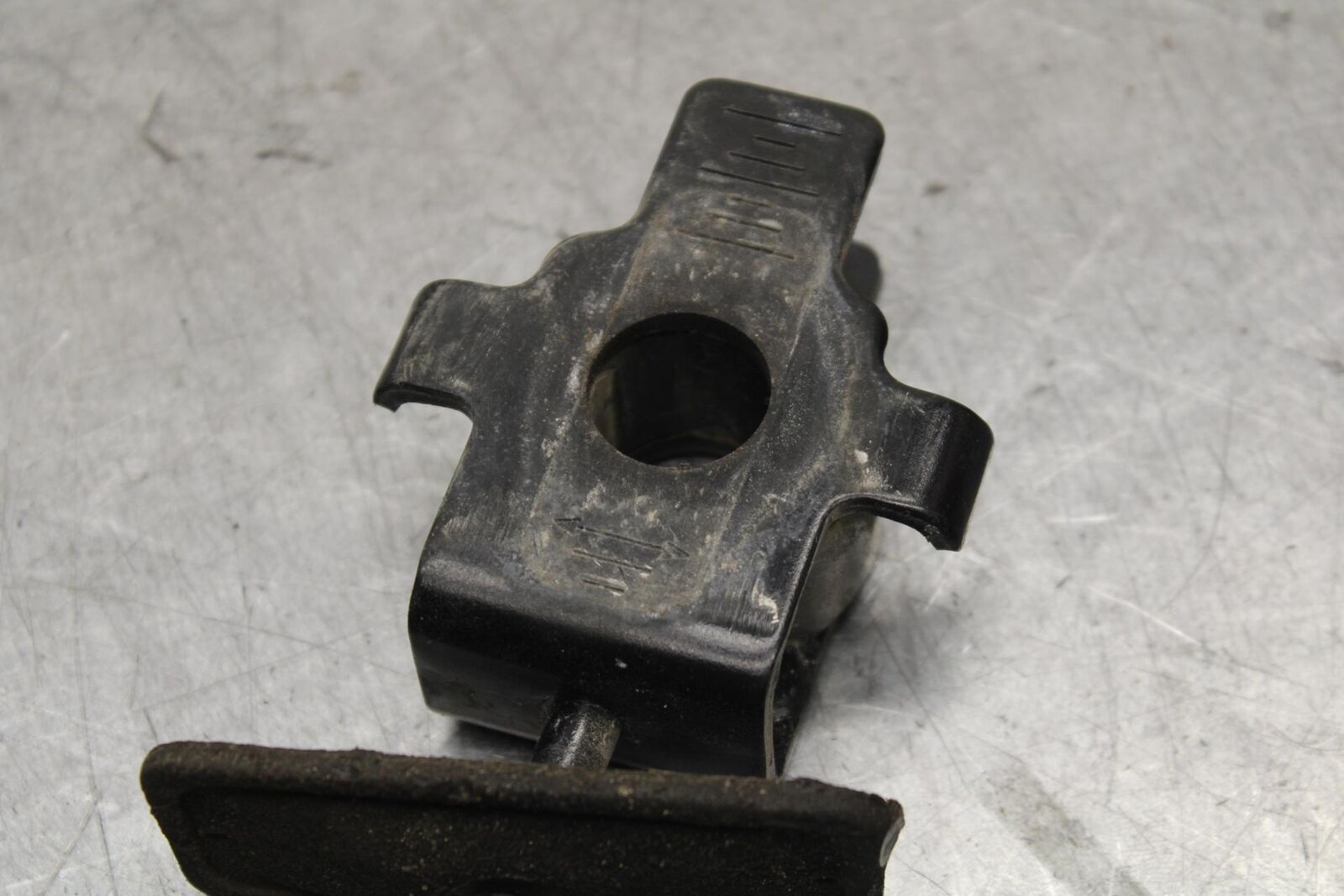 2008 Honda CBF1000 SWINGARM CHAIN TENSIONER ADJUSTMENT BRACKET SET PAIR  BB641