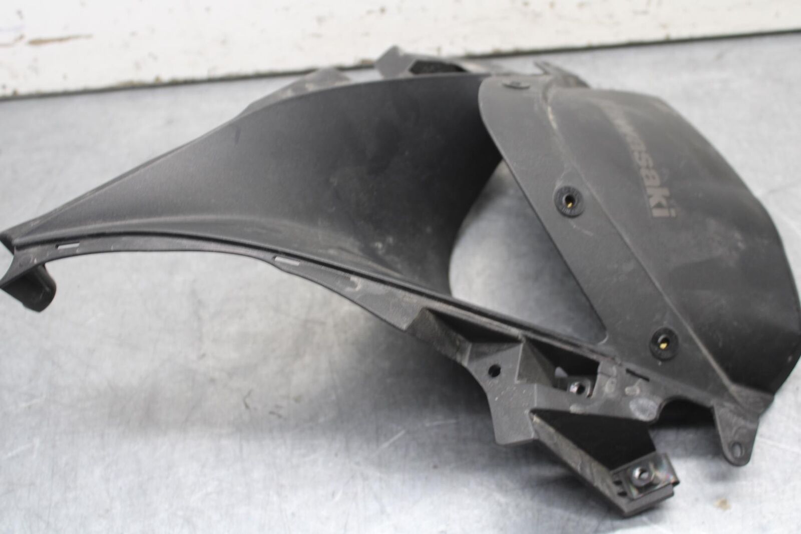 09-12 KAWASAKI NINJA ZX6R FRONT CENTER COWL FAIRING BB640