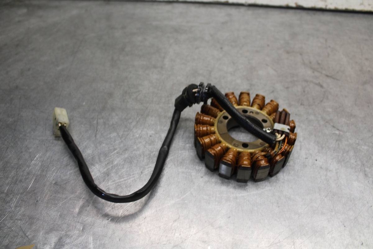 08-09 YAMAHA YZF R6S STATOR GENERATOR ALTERNATOR MAGNETO  BB690