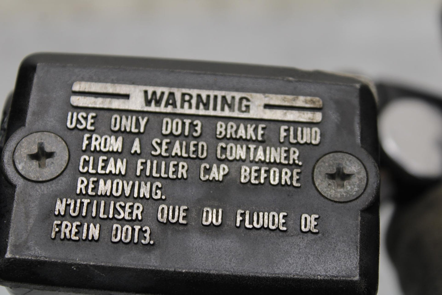 00-01 KAWASAKI ZZR600 HYDRAULIC CLUTCH MASTER CYLINDER w/ LEVER BB568