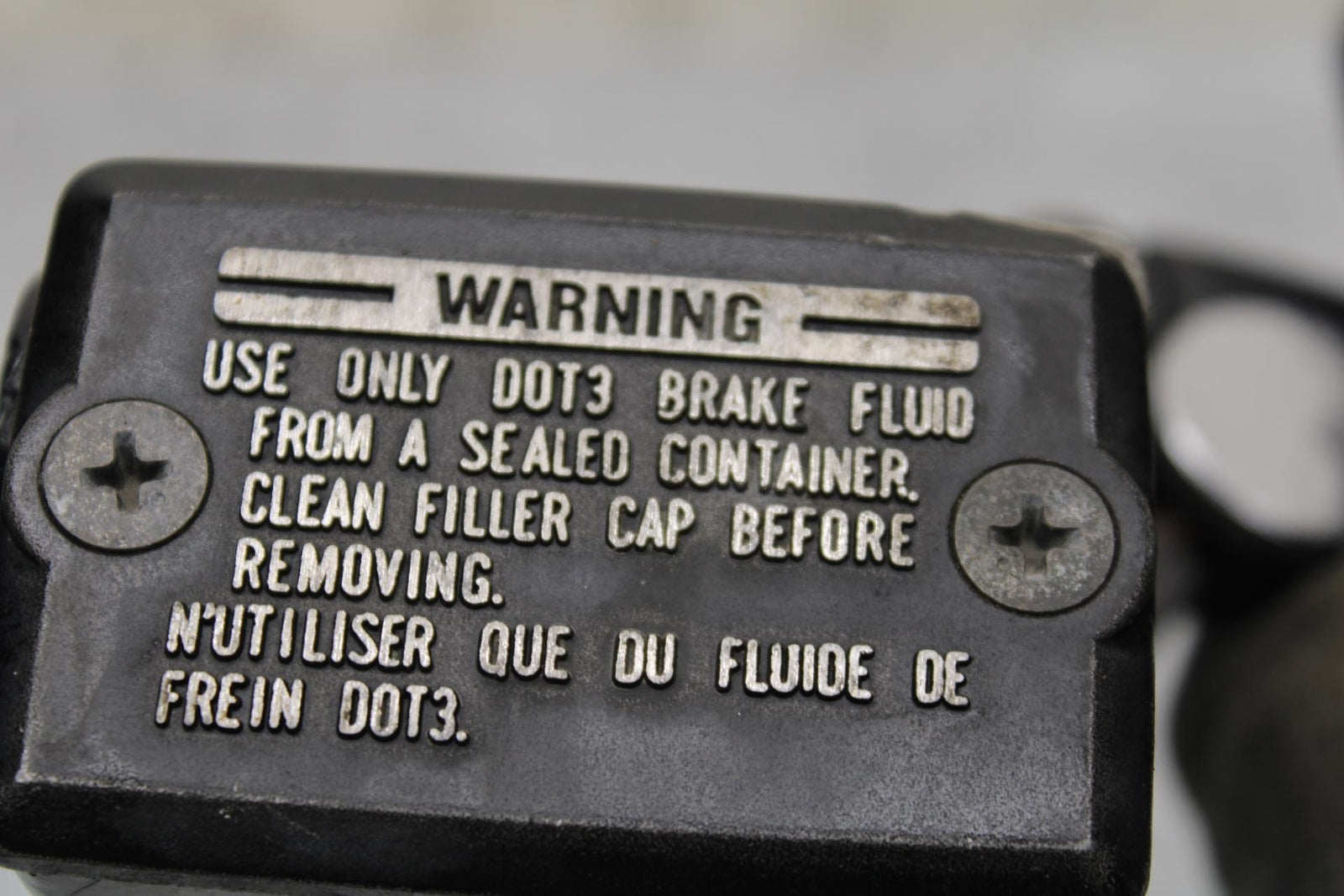 00-01 KAWASAKI ZZR600 HYDRAULIC CLUTCH MASTER CYLINDER w/ LEVER BB568