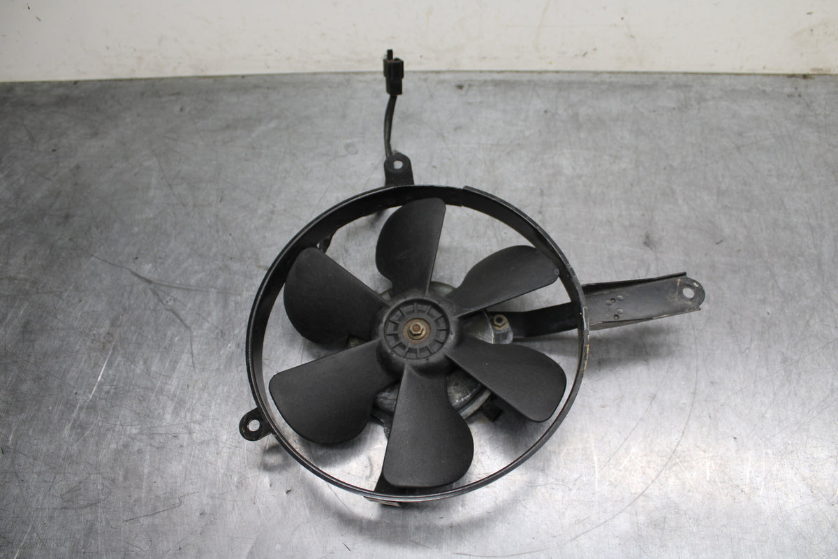 00-01 YAMAHA YZF R1 ENGINE RADIATOR COOLING FAN BB755