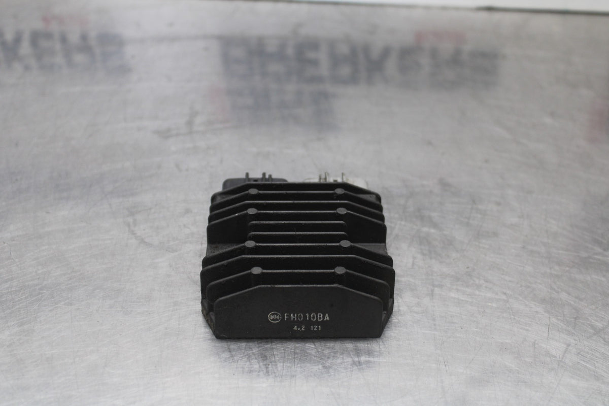 04-05 KAWASAKI NINJA ZX10R RECTIFIER VOLTAGE REGULATOR BB931
