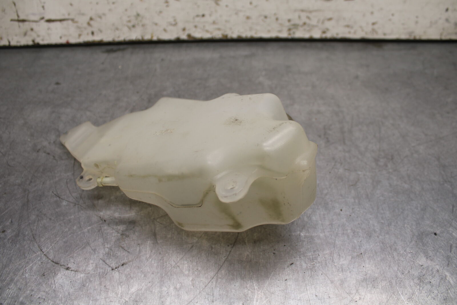 03-04 HONDA CBR600RR COOLANT WATER TANK RESERVOIR BOTTLE BB114