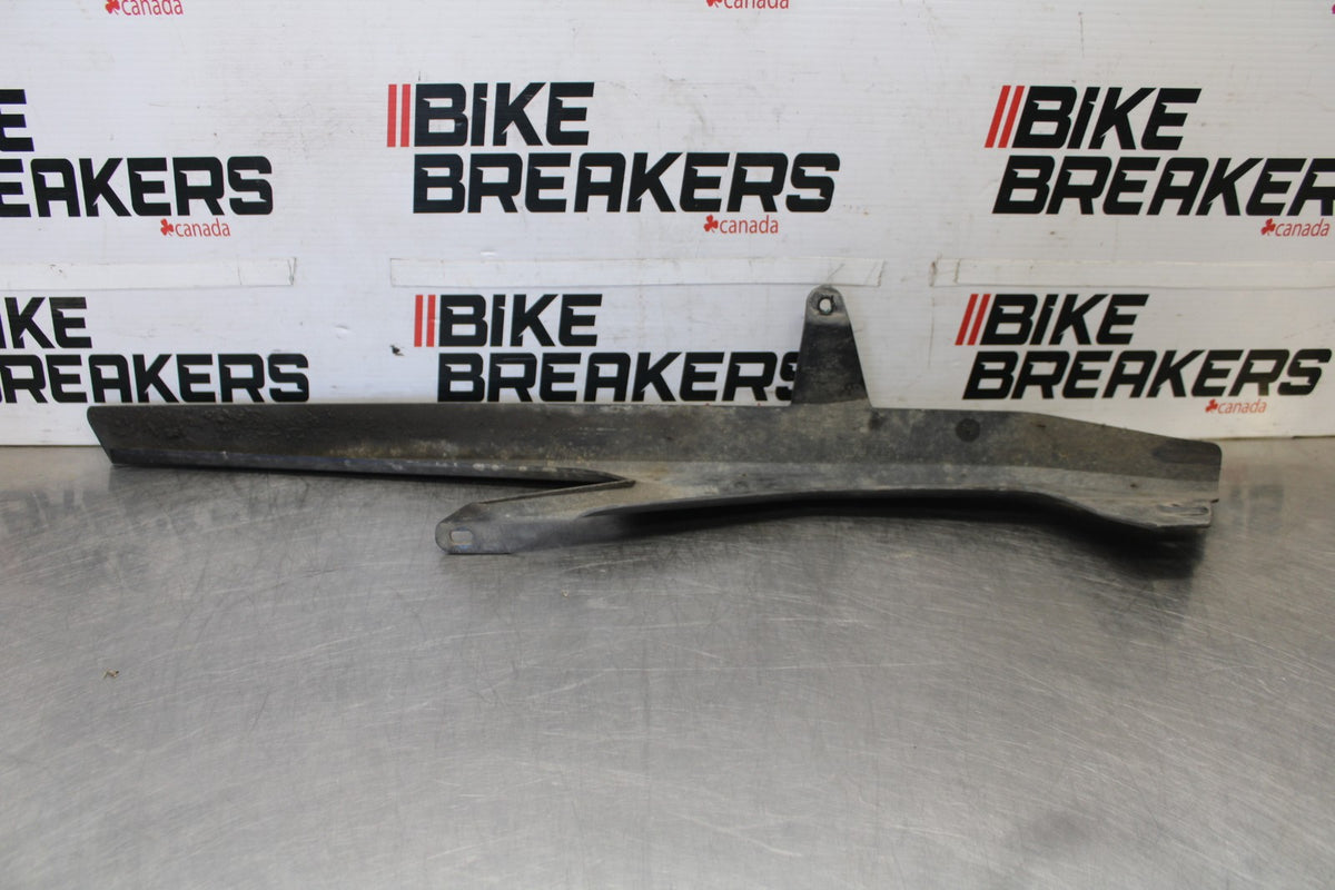 19 BMW F750GS REAR BACK DRIVE CHAIN GUARD COVER SHIELD BB938