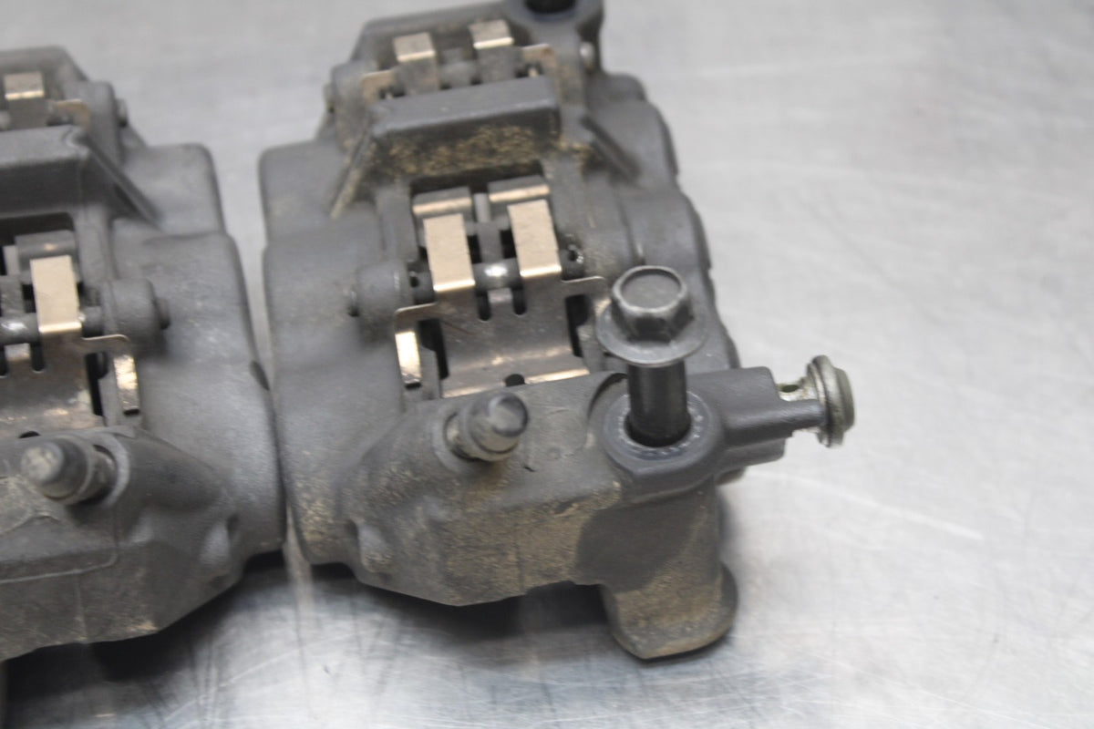 07 YAMAHA YZF R1 RIGHT LEFT FRONT BRAKE CALIPER SET PAIR CALIPERS BB826