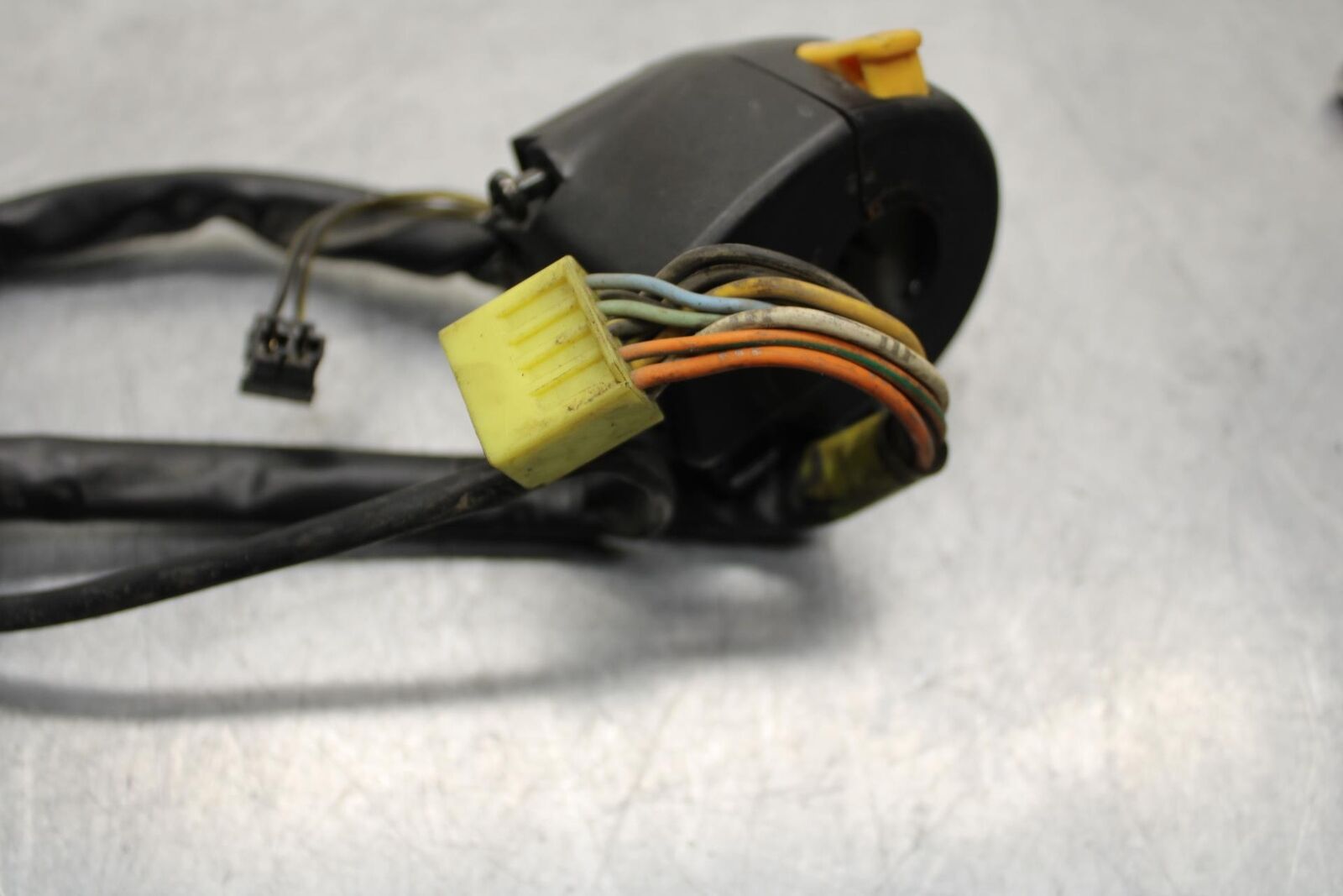 2006 Suzuki SV650S LEFT CLIP ON HANDLE HORN SIGNALS SWITCH SWITCHES #B BB65