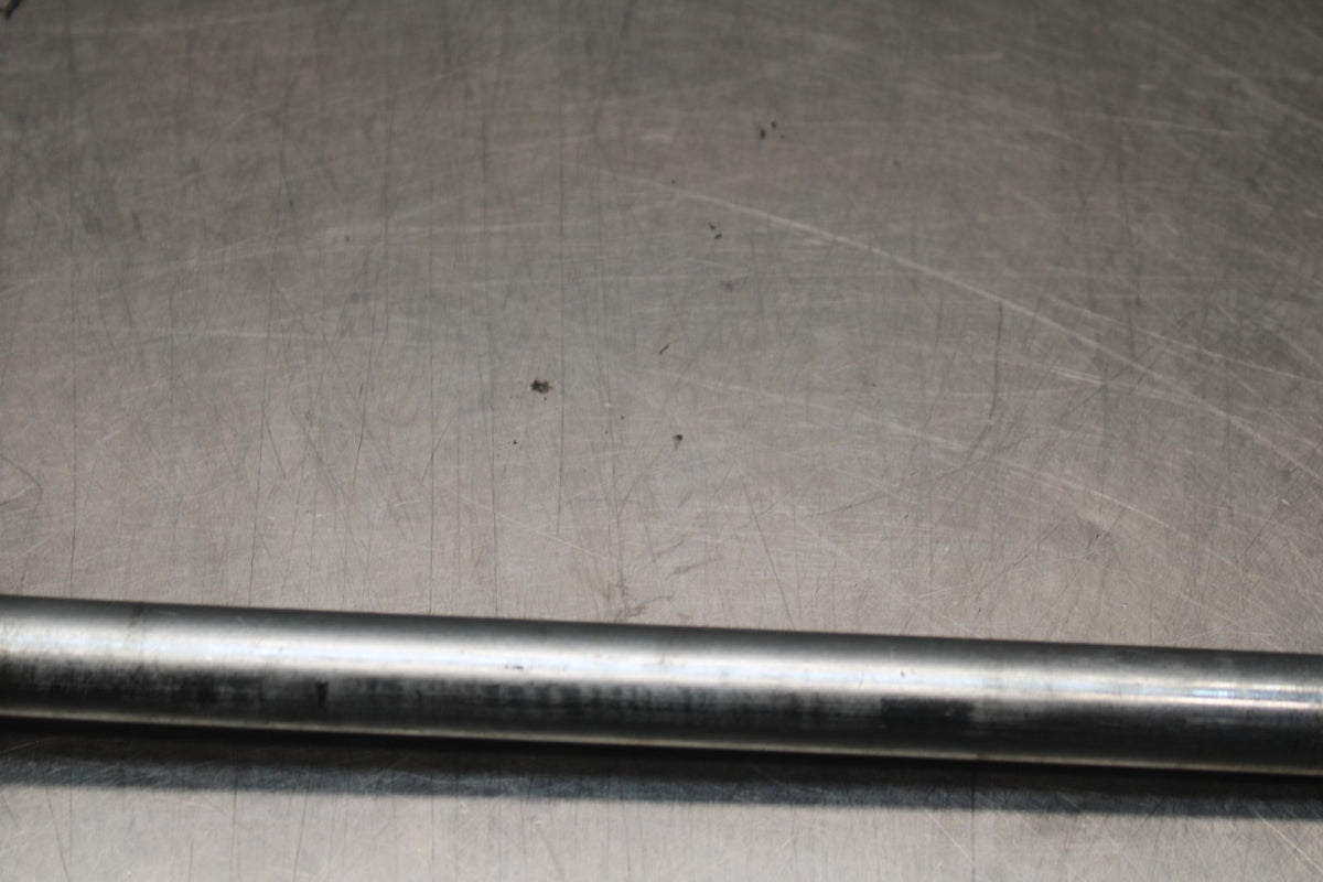18-26 KAWASAKI Z400 FRONT WHEEL RIM AXLE PIVOT BOLT BB852