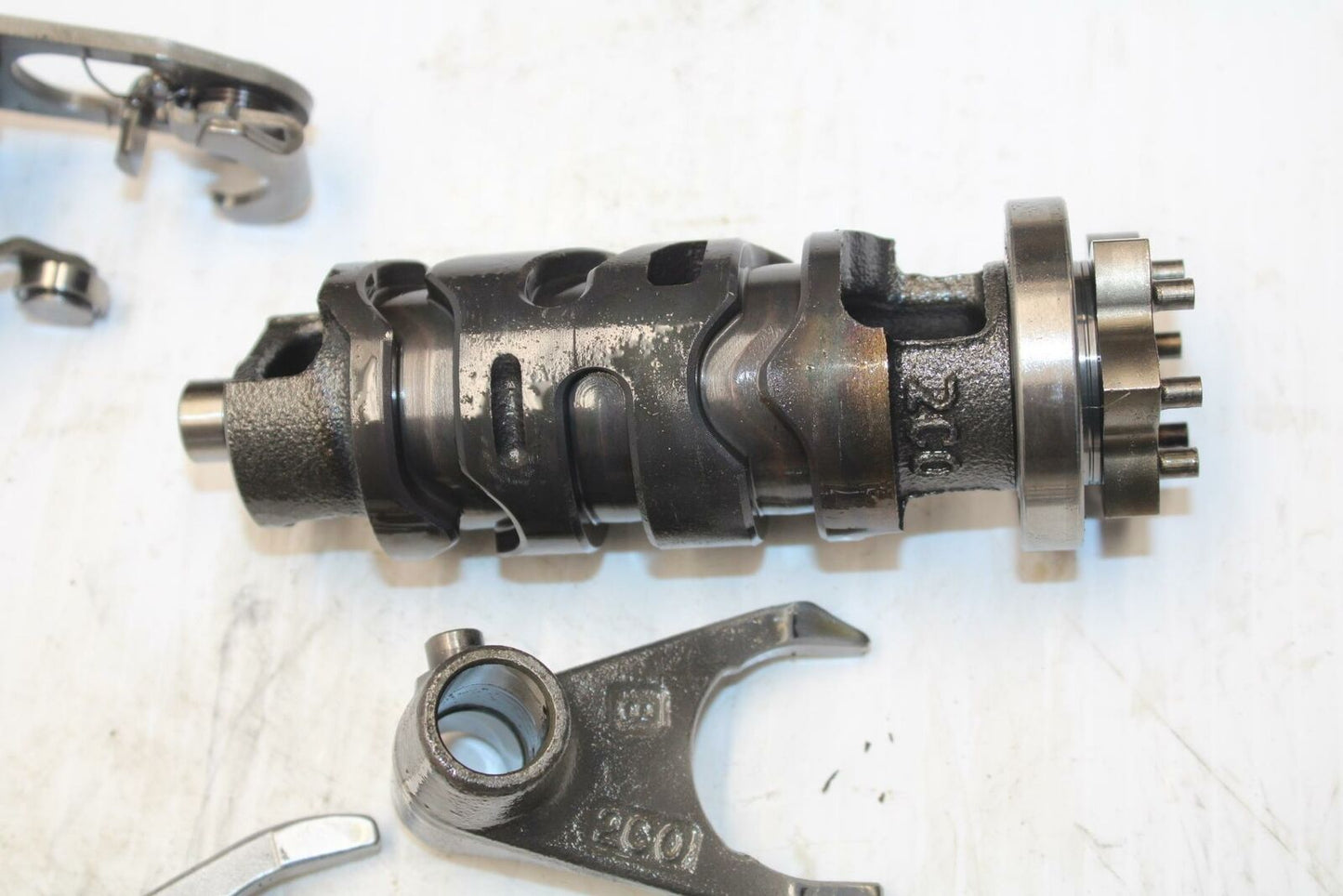 08-16 YAMAHA YZF R6 TRANSMISSION GEAR SHIFT SHIFTER CAM DRUM HARDWARE BB273