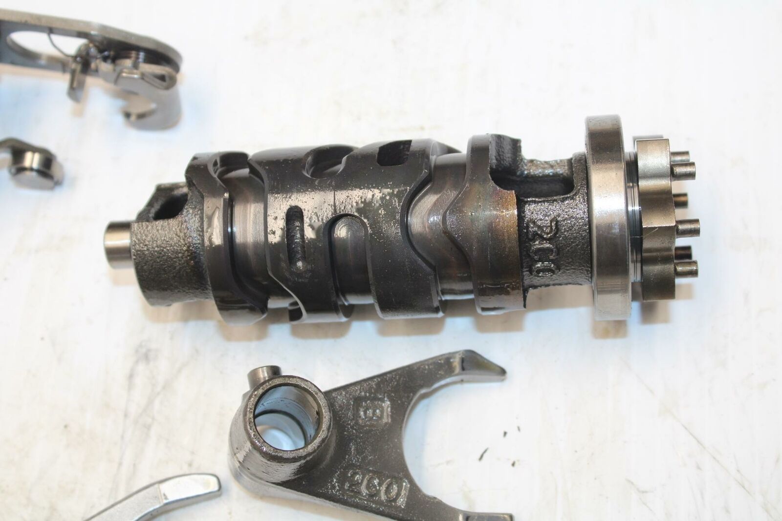 08-16 YAMAHA YZF R6 TRANSMISSION GEAR SHIFT SHIFTER CAM DRUM HARDWARE BB273