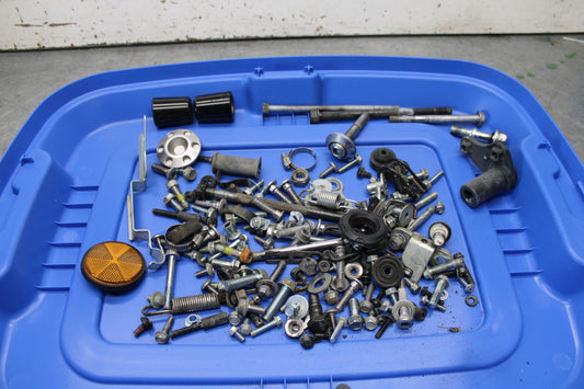 12-17 KAWASAKI ER-6N Z650 MOUNTING BOLTS HARDWARE MOTOR SCREWS BB709