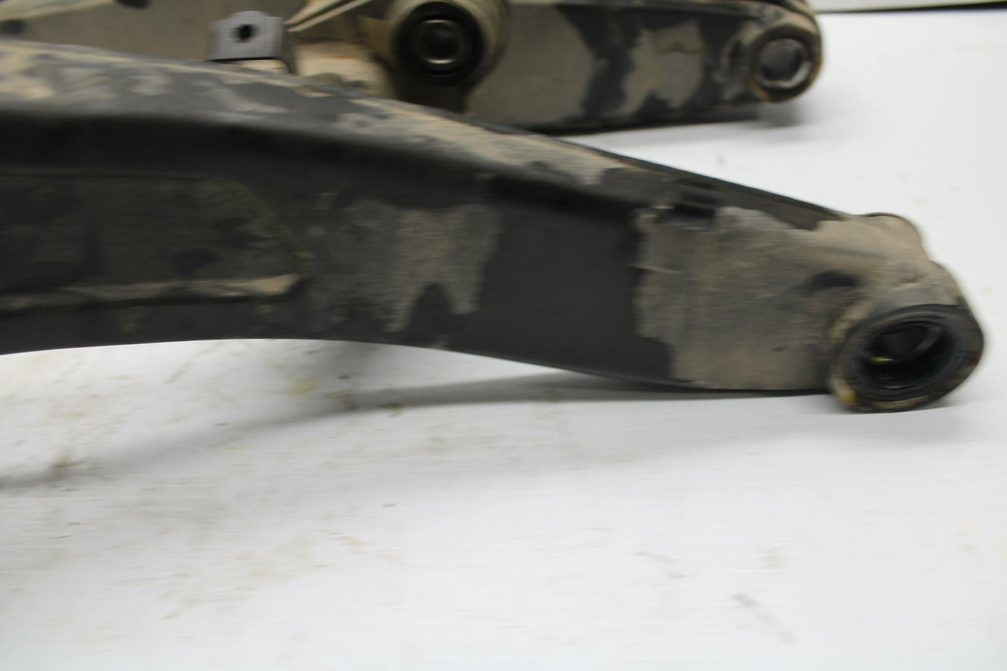 17-20 KAWASAKI NINJA 650 EX650 ABS REAR SWINGARM BACK SUSPENSION SWING ARM BB277