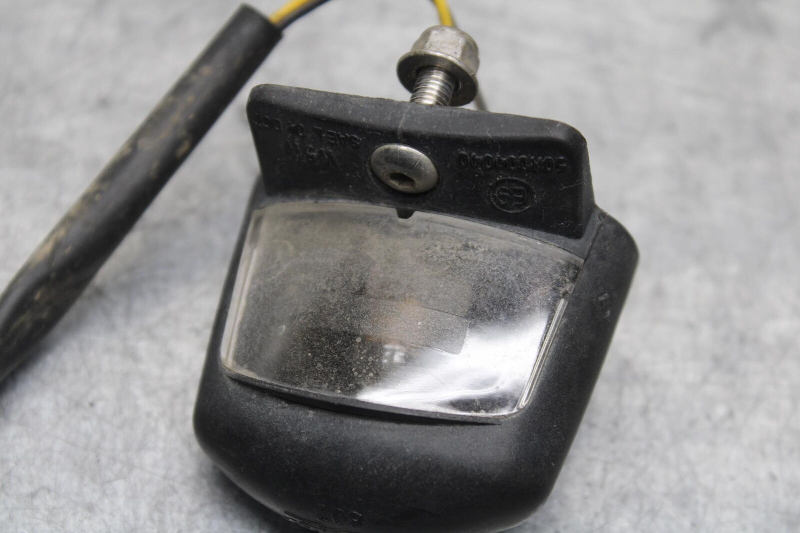 08-11 TRIUMPH SPEED TRIPLE LICENSE PLATE LIGHT BB102