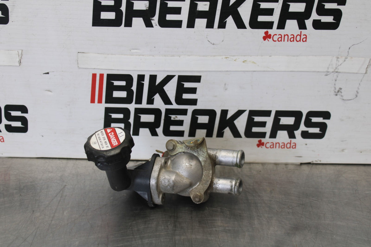 03 HONDA SHADOW SPIRIT 750 VT750DC THERMOSTAT W HOUSING ASSEMBLY BB907
