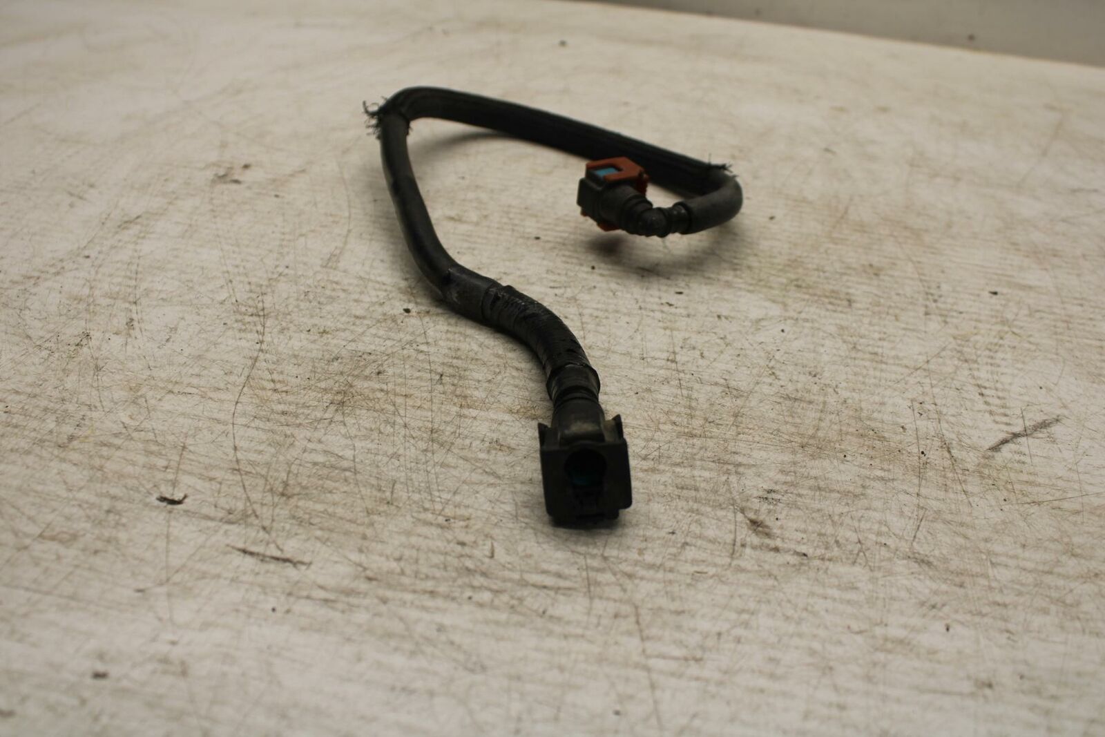 15 YAMAHA FZ09 FUEL HOSE GAS LINE TUBE PIPE BB367