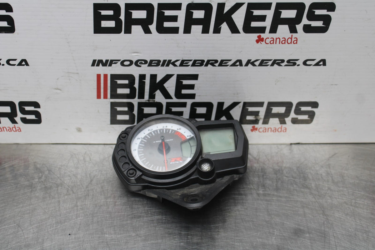 08-10 SUZUKI GSXR 600 SPEEDO GAUGES DISPLAY CLUSTER SPEEDOMETER TACHOMETER BB803