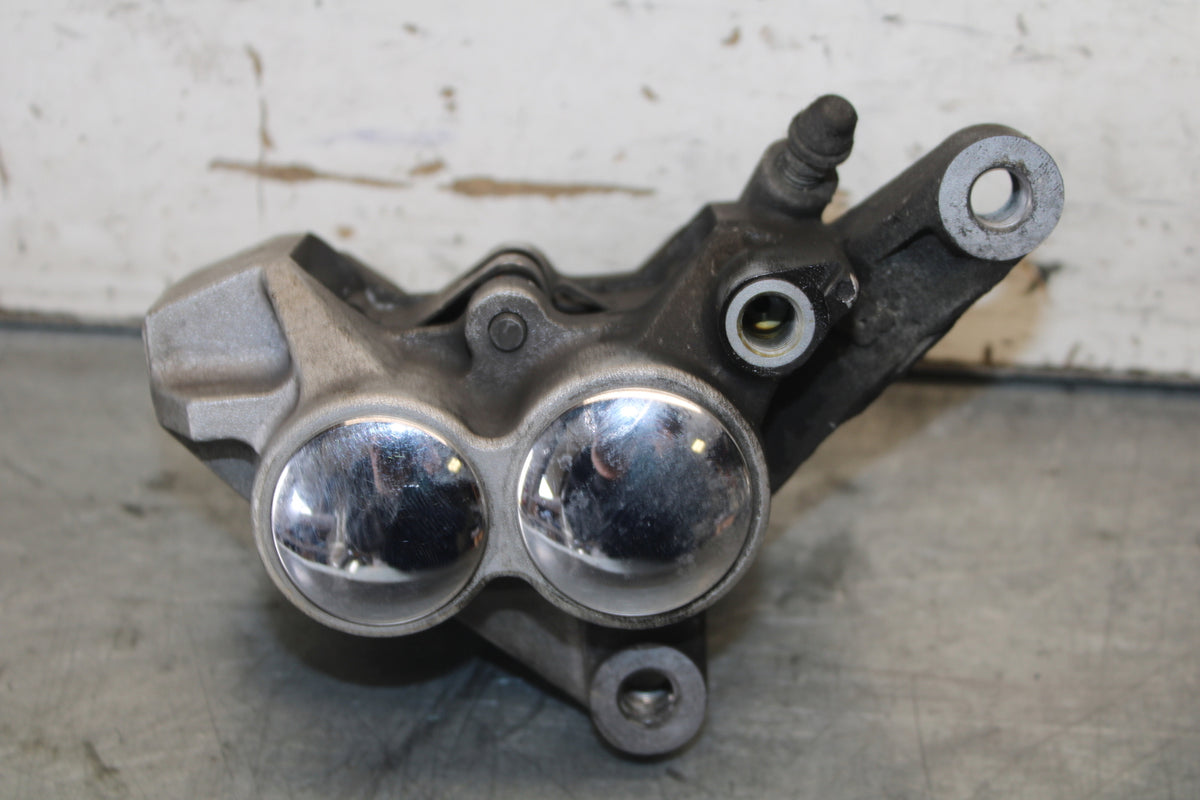 05-06 YAMAHA ROAD STAR XV1700A RIGHT LEFT FRONT BRAKE CALIPER SET PAIR  BB703