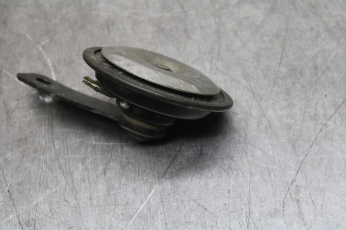 14-16 TRIUMPH AMERICA LT HORN SIGNAL BB720