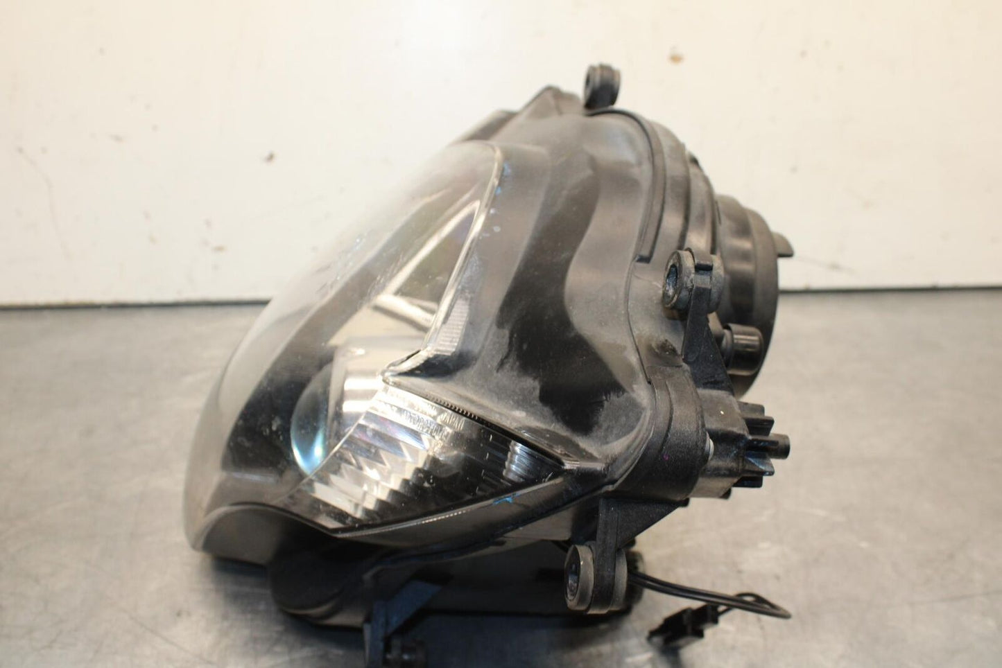 06-07 SUZUKI GSXR750 FRONT HEADLIGHT HEAD LIGHT LAMP 35100-01H01-999 BB613