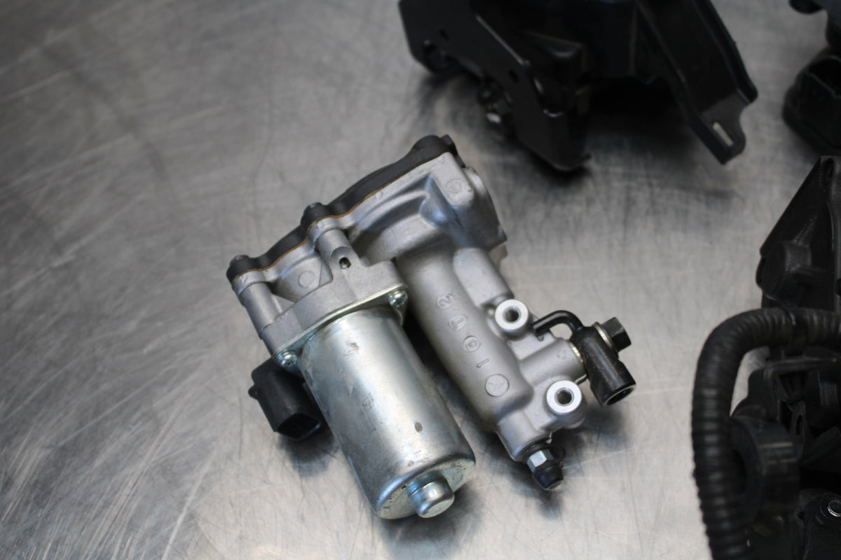 12-16 HONDA CBR1000RR FRONT REAR ABS PUMP UNIT MODULE SET BB157