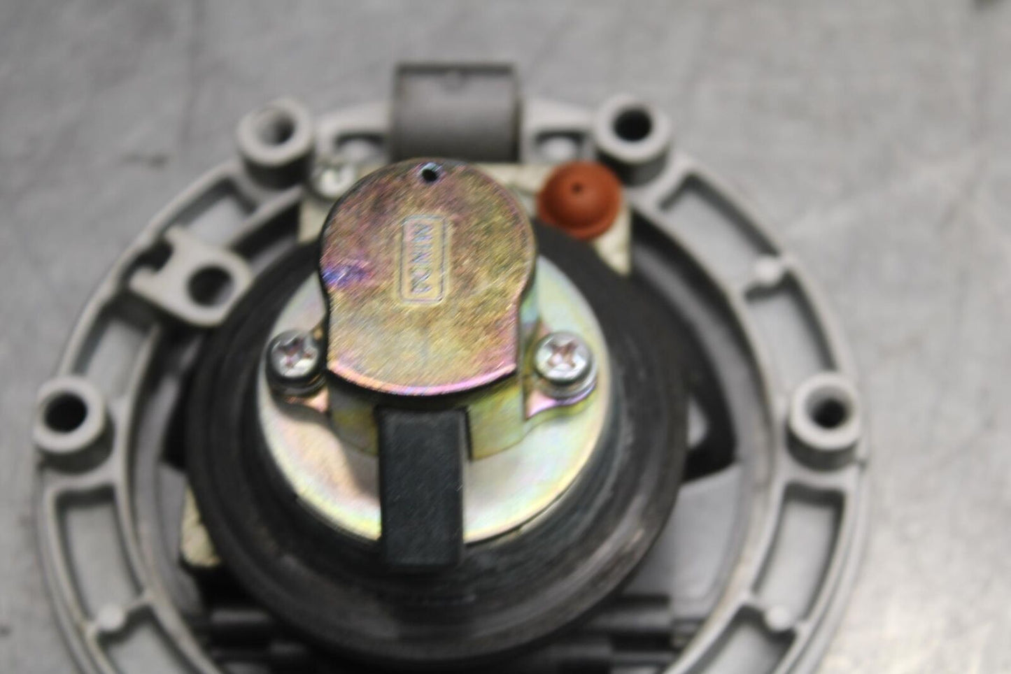 15-16 KAWASAKI EX300 IGNITION LOCK KEY SET W/ GAS CAP AND SEAT LOCK BB635