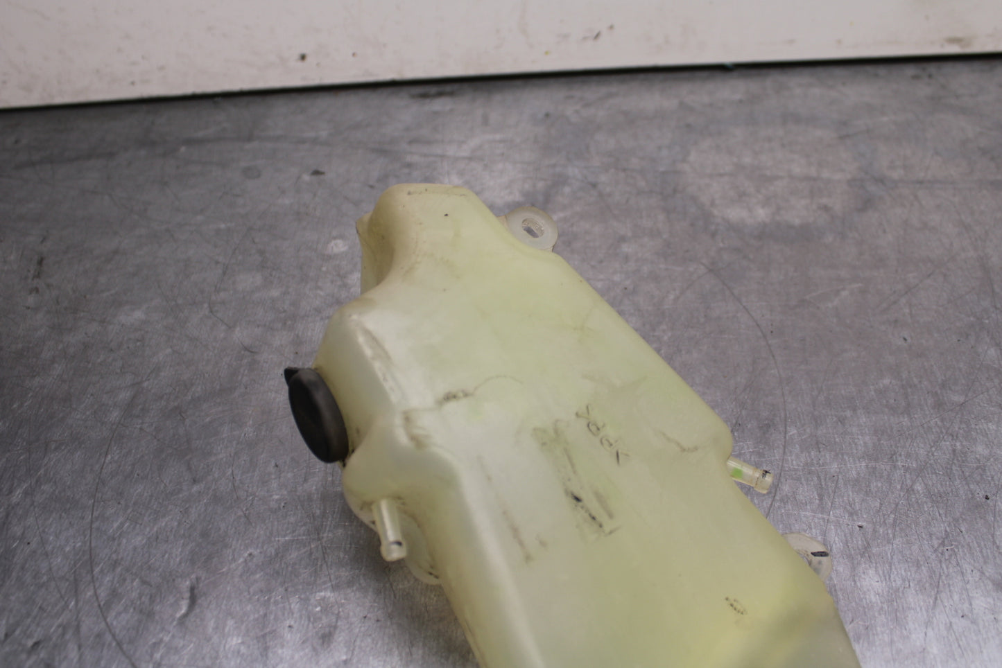 03-08 KAWASAKI VULCAN 1600 COOLANT WATER TANK RESERVOIR BOTTLE BB754