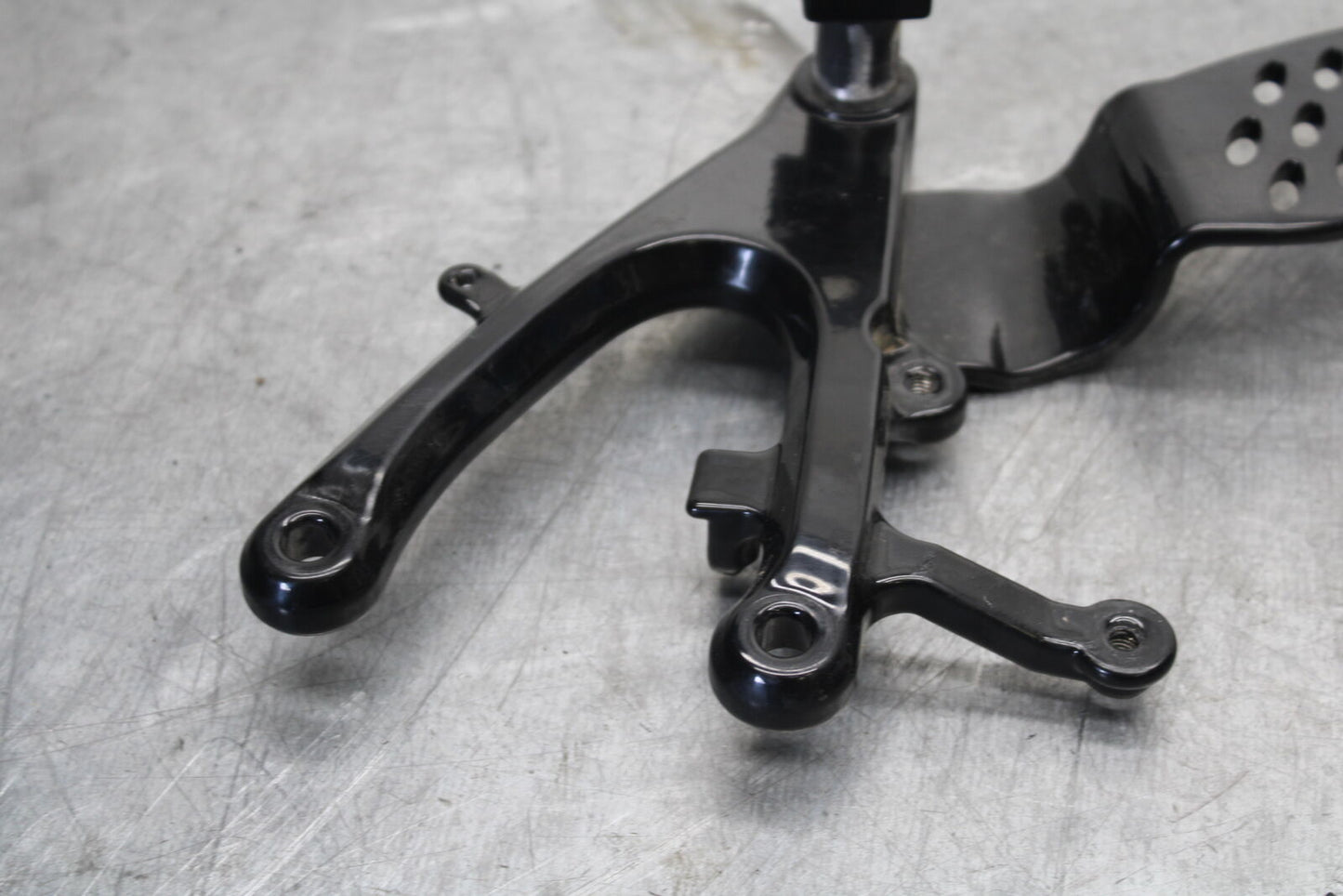 04-06 YAMAHA YZF R1 BLACK POWDER COATED LEFT RIGHT REARSET REAR SET BB659 