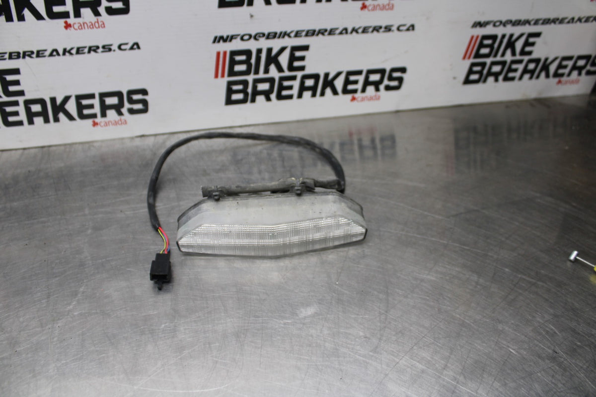 07-08 KAWASAKI NINJA ZX6R REAR TAIL TAILLIGHT BACK BRAKE LIGHT  BB855