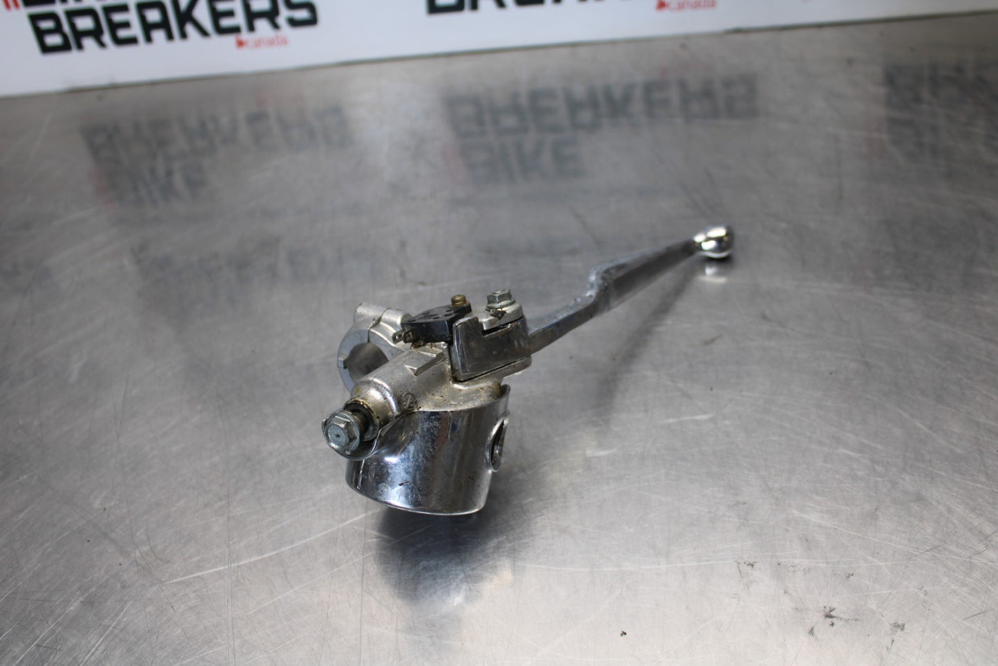 03-08 KAWASAKI VULCAN 1600 FRONT BRAKE MASTER CYLINDER BB196