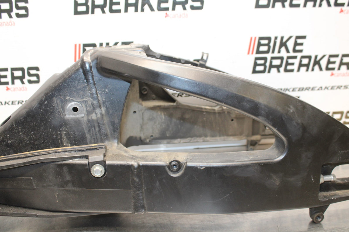 06-07 SUZUKI GSXR 600 REAR SWINGARM BACK SUSPENSION SWING ARM BB822