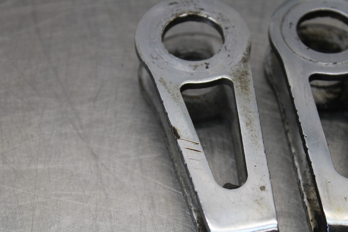 84 HONDA INTERCEPTOR 1000 VF1000F CHAIN TENSIONER ADJUSTMENT BRACKETS BB878