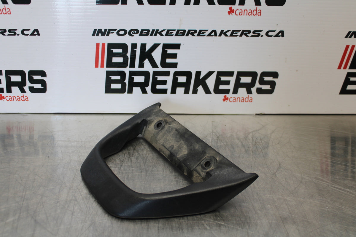04-09 SUZUKI GS500F PASSENGER REAR SEAT GRAB BAR HANDLE BB165