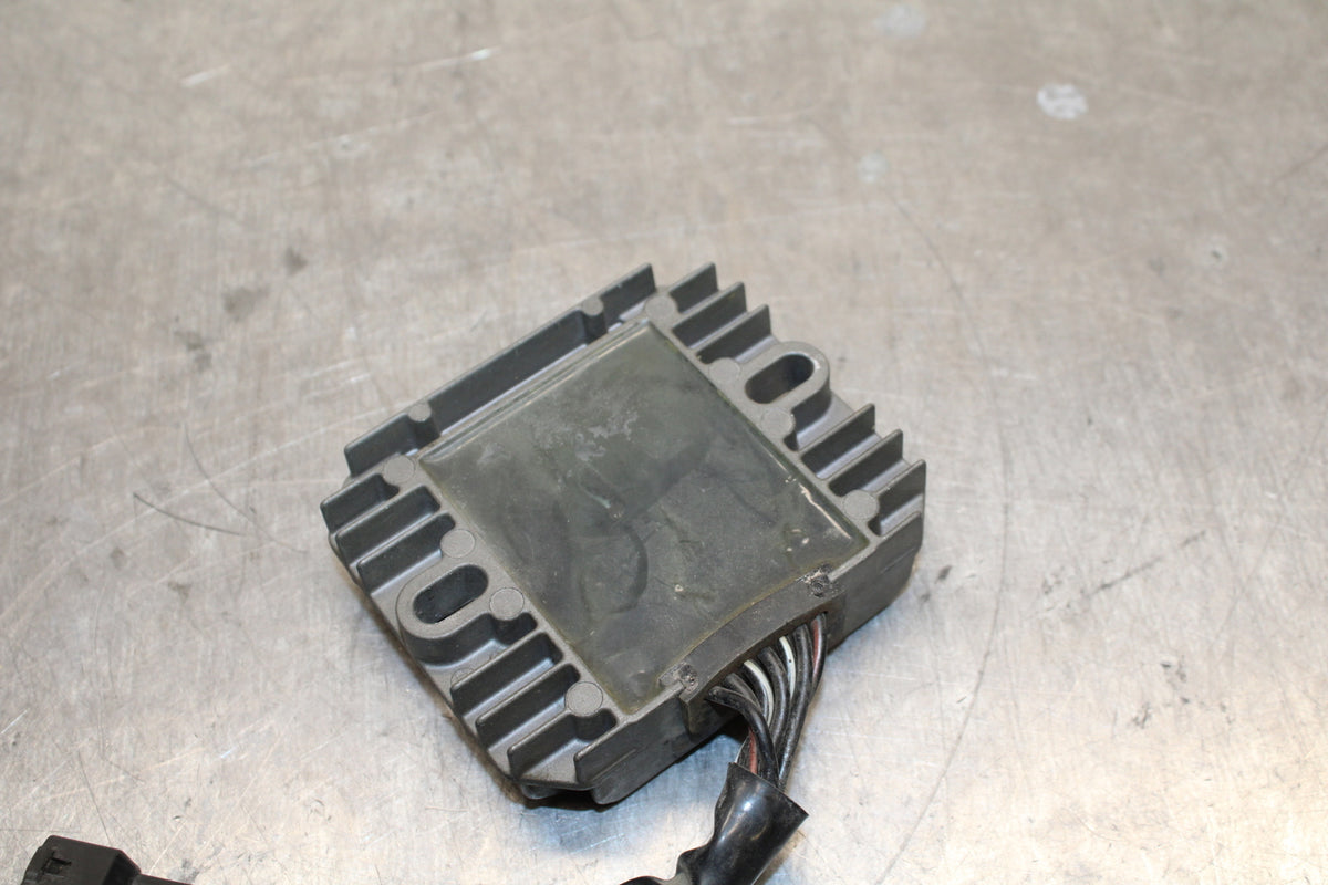 03 SUZUKI SV650S RECTIFIER VOLTAGE REGULATOR BB130