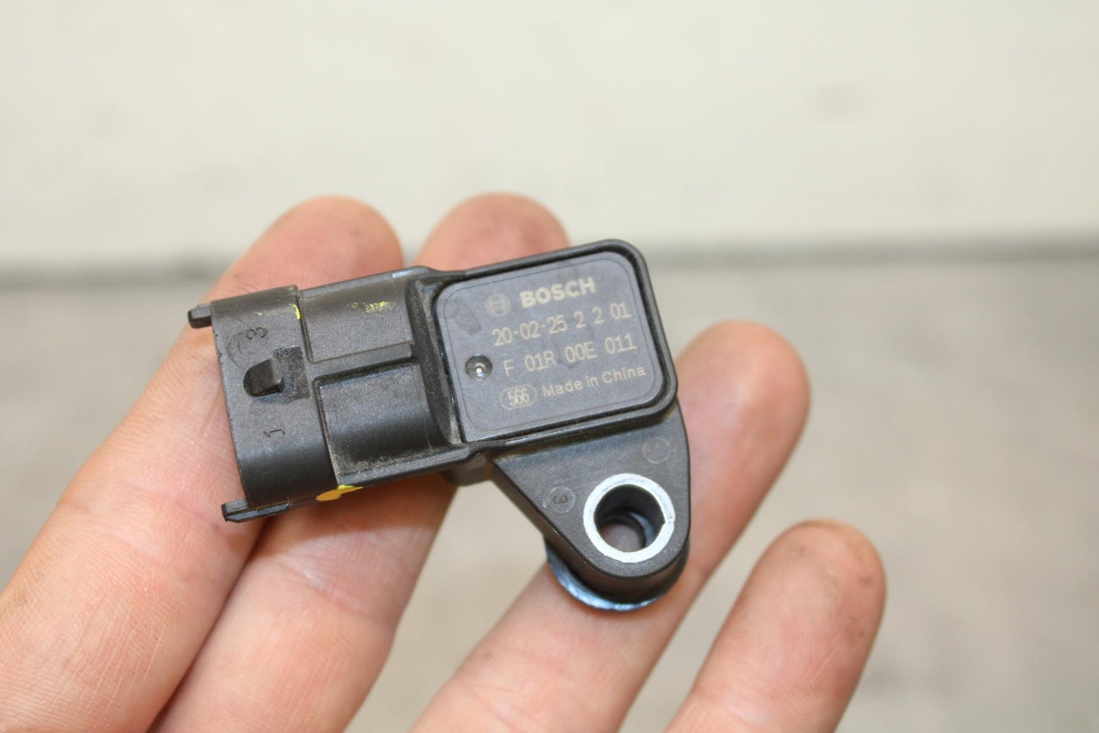 20-23 APRILIA RS660 MAP MASS AIR FLOW, AIR TEMP, PRESSURE SENSOR  BB643