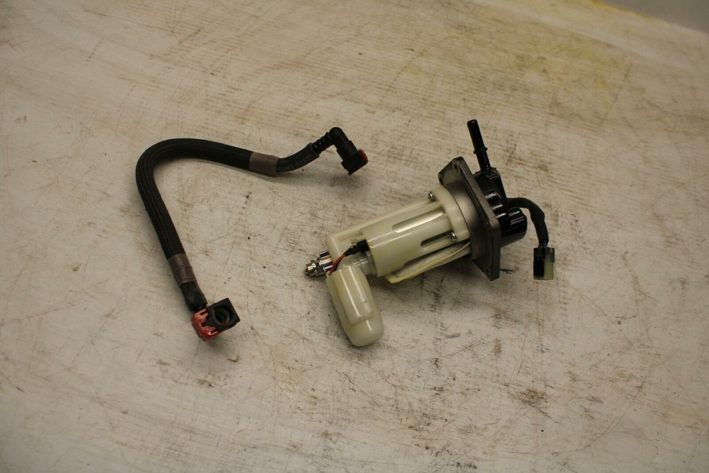 11-12 KAWASAKI NINJA 400 EX400 C FUEL PUMP GAS PETROL SENDER UNIT BB358