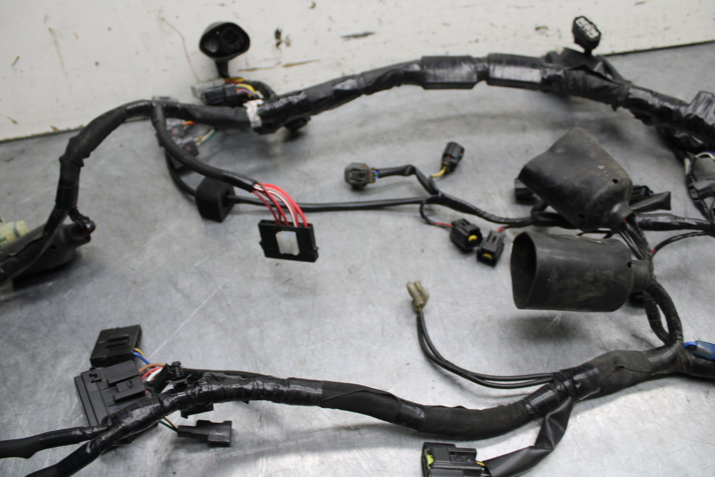 13-18 KAWASAKI NINJA ZX6R MAIN ENGINE WIRING HARNESS WIRE LOOM 26031-1548 BB666