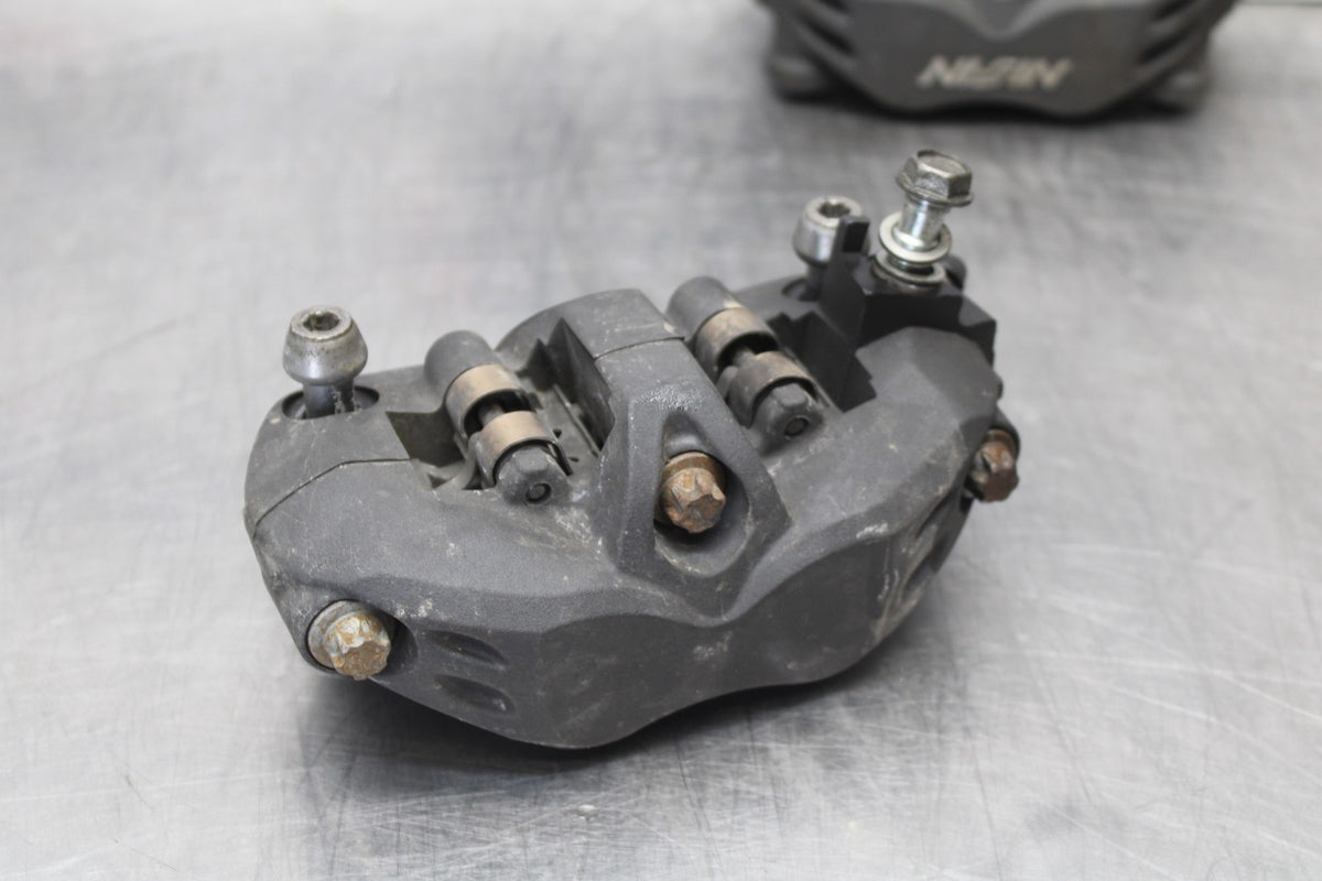 09 KAWASAKI CONCOURS 14 ZG1400B RIGHT LEFT FRONT BRAKE CALIPER SET PAIR BB875