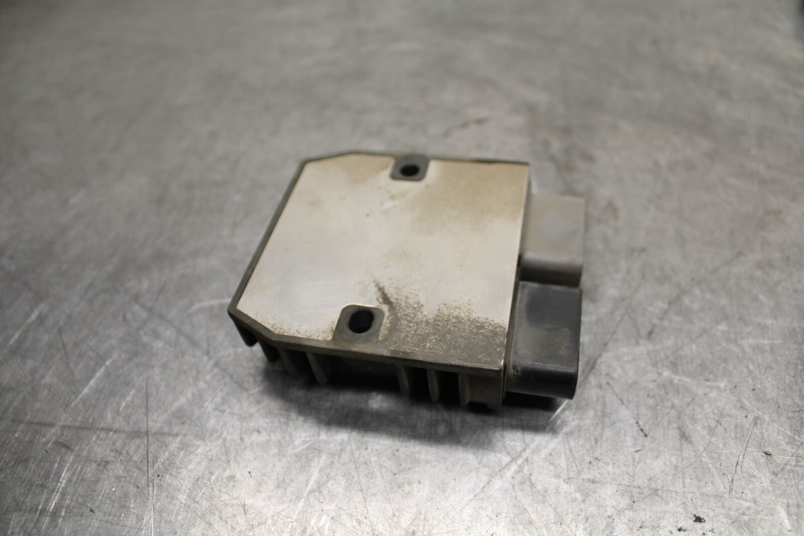 14-15 YAMAHA V STAR 1300 XVS1300CT TOURER RECTIFIER VOLTAGE REGULATOR BB722