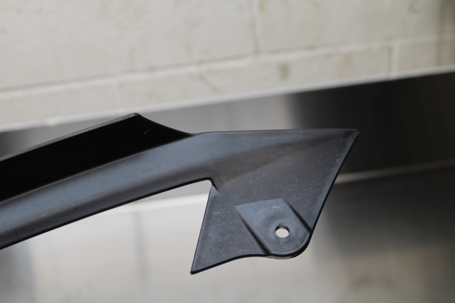 23-24 KAWASAKI NINJA ZX14R REAR BACK DRIVE CHAIN GUARD COVER SHIELD BB141