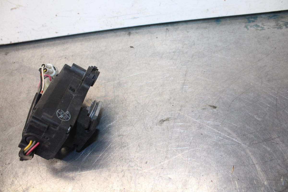 08-10 SUZUKI GSXR 600  EXHAUST VALVE SERVO MOTOR BB101 #B