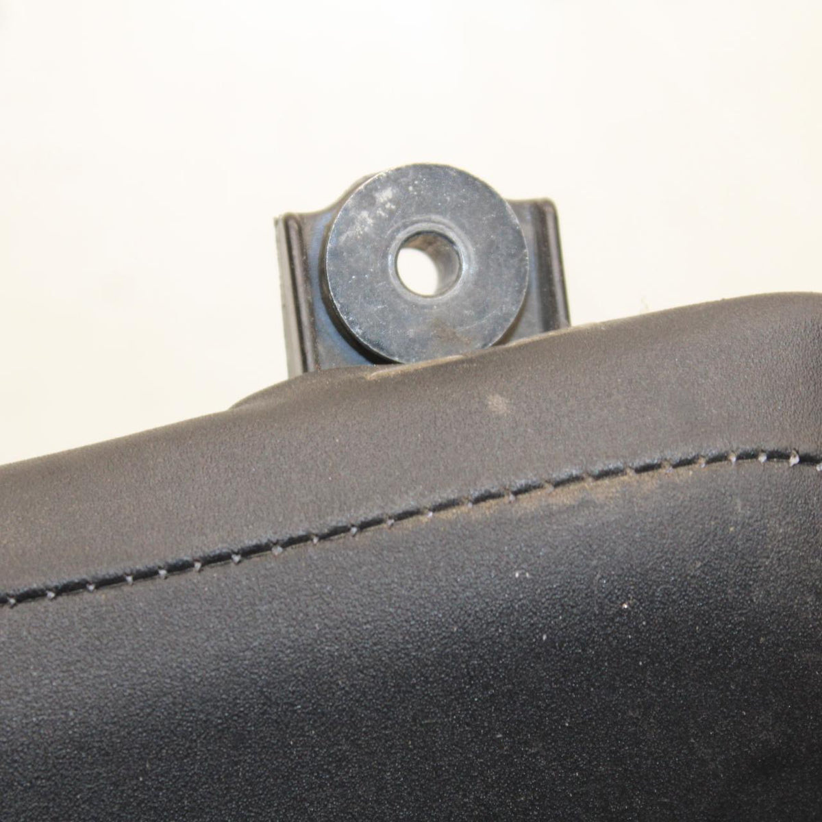 15-18 HONDA CB300FA FRONT DRIVERS SEAT PAD SADDLE PILLION BB646