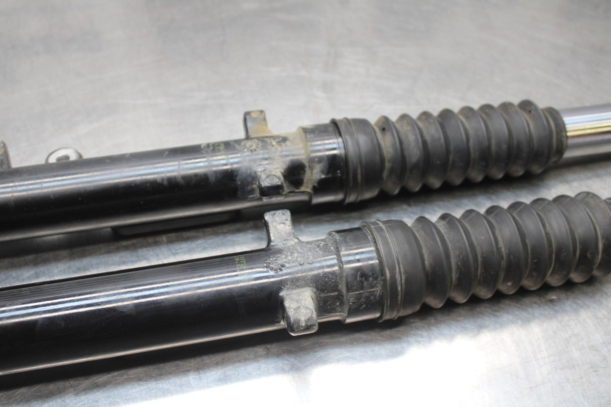 19 MOTO GUZZI V7 III FRONT FORKS SHOCK SUSPENSION SET PAIR BB831