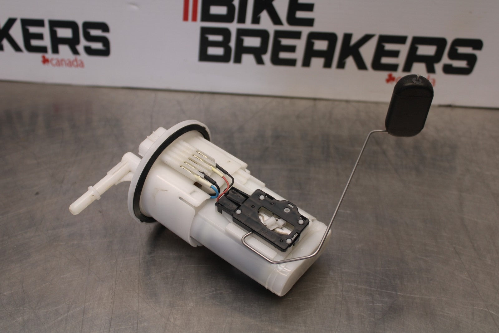 22-25 YAMAHA YZF R7 FUEL PUMP GAS PETROL SENDER UNIT BB182