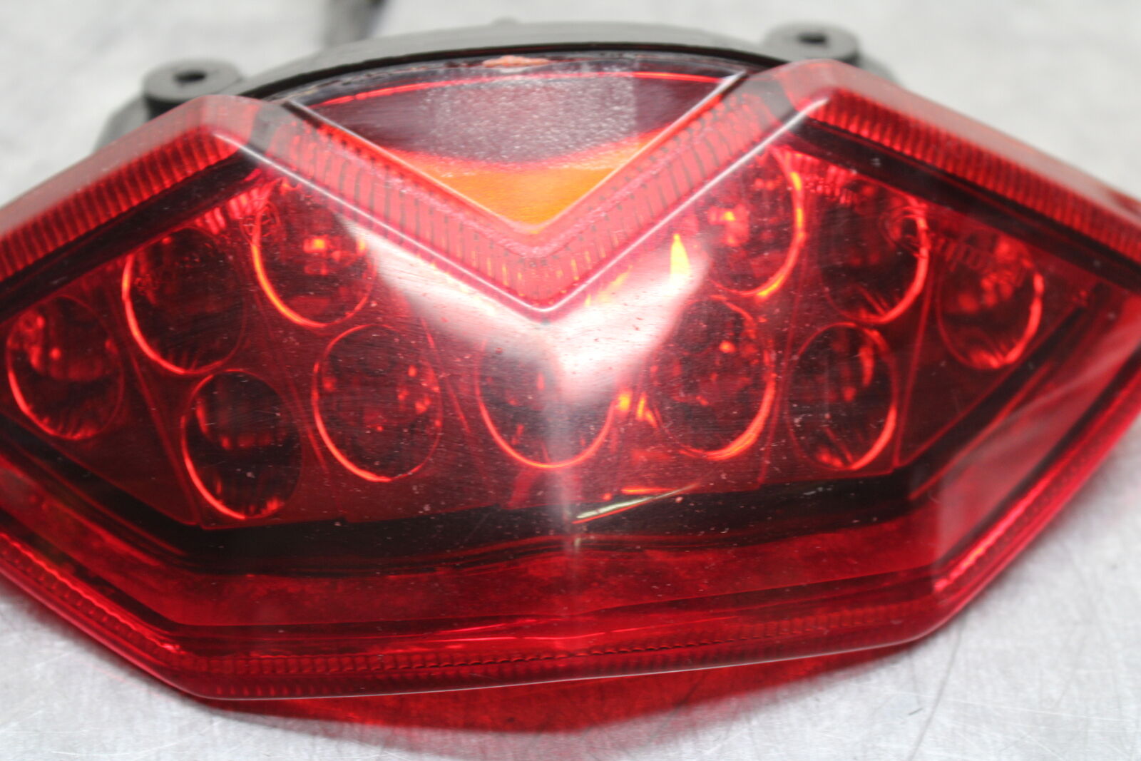 12-13 KAWASAKI Z1000 REAR TAIL TAILLIGHT BACK BRAKE LIGHT BB743