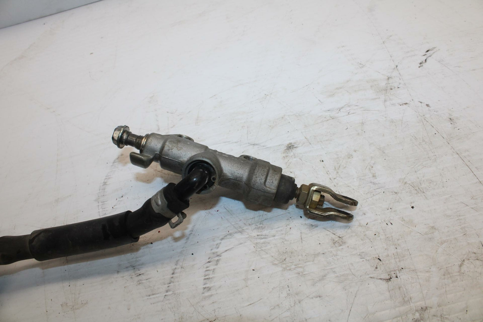 03 KAWASAKI NINJA ZX6RR ZX600K REAR BACK BRAKE MASTER CYLINDER W RESERVOIR BB264