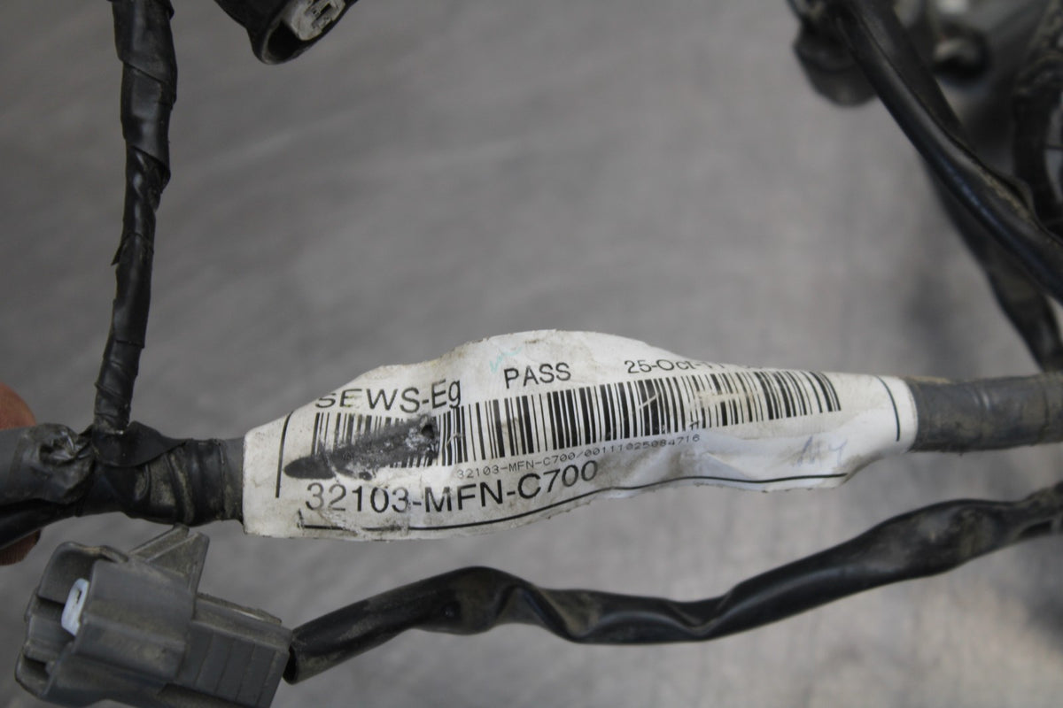 12 HONDA CB1000R MAIN ENGINE WIRING HARNESS MOTOR WIRE LOOM BB200