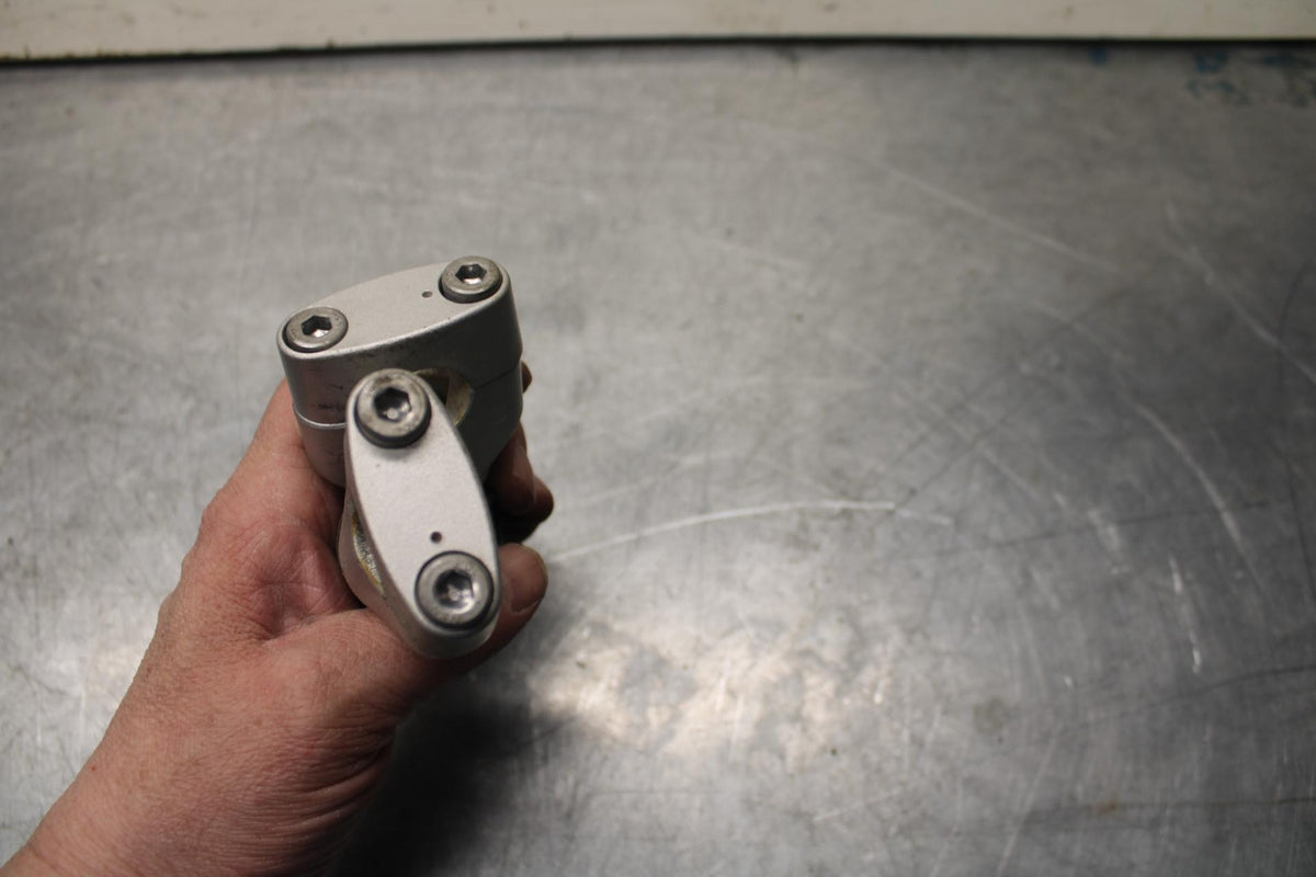 07-12 SUZUKI BANDIT GSF 650 F GSX650F/ HANDLEBAR RISERS BB90