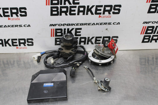 18 YAMAHA SUPER TENERE IGNITION LOCK KEY SET W/ GAS CAP AND SEAT LOCK BB832