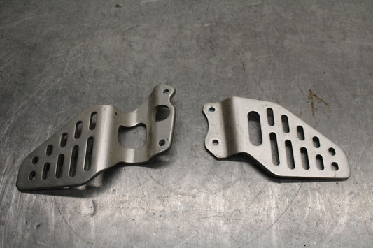 08-09 YAMAHA YZF R6S REARSET REAR SET HEEL GUARD COVER SET BB115